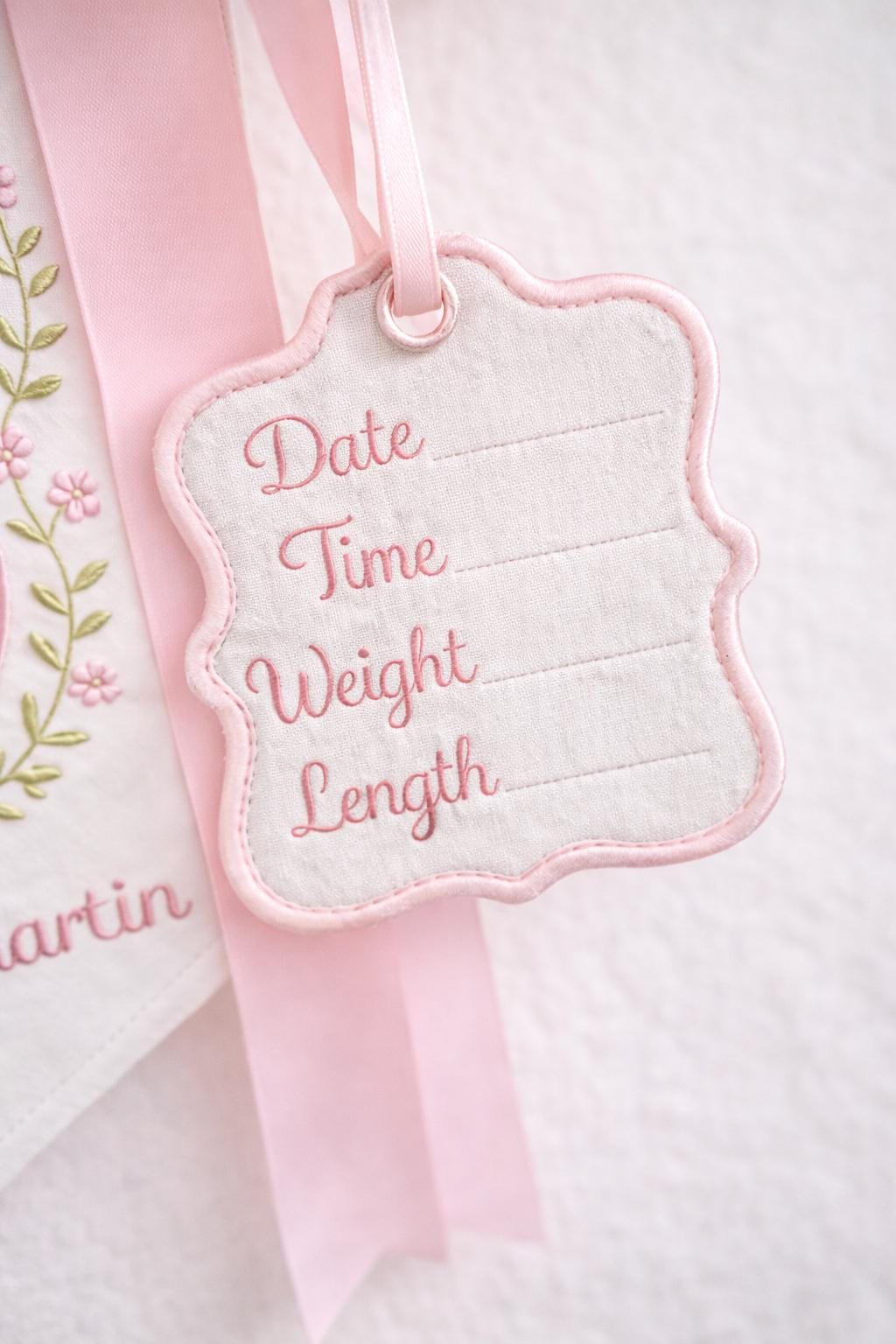 Personalized Baby Name Banner with Floral, Custom Nursery Crib Banner, Embroidered Baby Name Sign,Newborn Photo Prop Decor,Baby Shower Gift